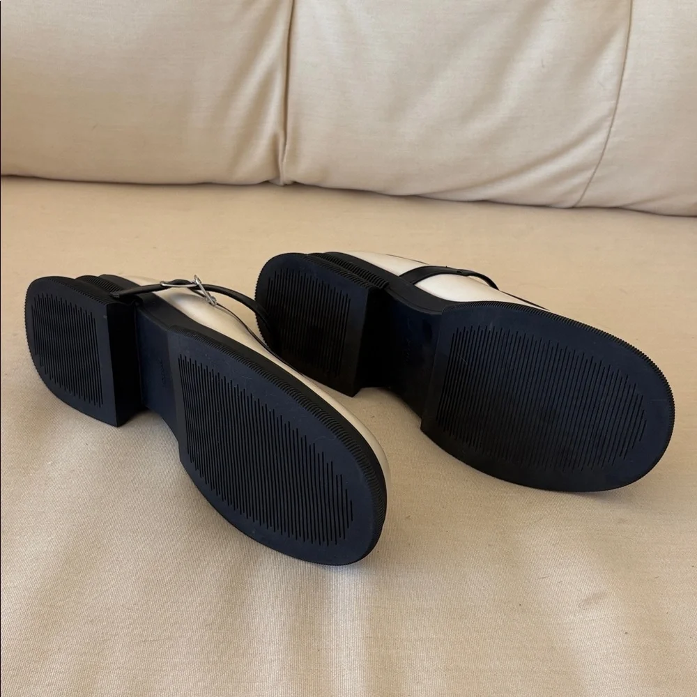 Women's Cream Mary Jane Shoes